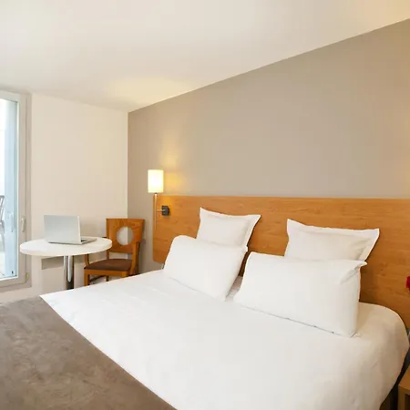 מלון דירות Sejours & Affaires Ducs De Bretagne 3*