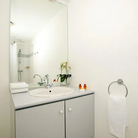 Sejours & Affaires Ducs De Bretagne شقة فندقية