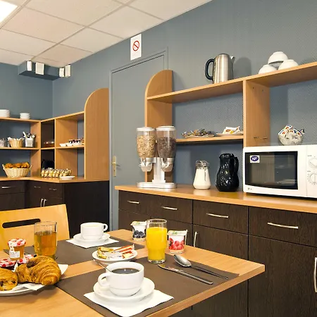 Sejours & Affaires Ducs De Bretagne Apartmanhotel 2*