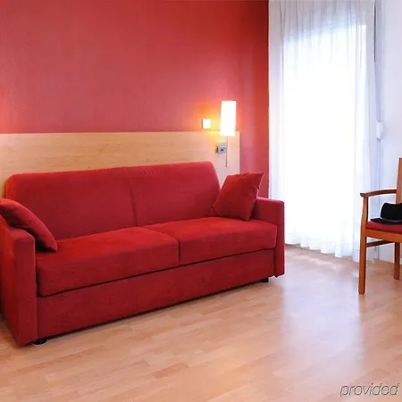 Sejours & Affaires Ducs De Bretagne מלון דירות