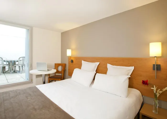 아파트호텔 Sejours & Affaires Ducs De Bretagne 3*