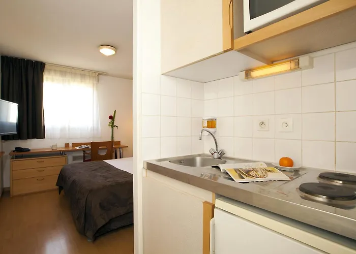 Apartmanhotel Sejours & Affaires Ducs De Bretagne 3*