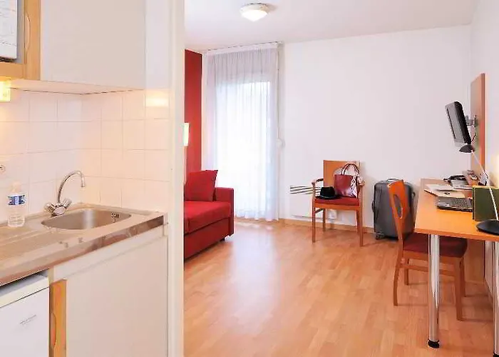 Apartmanhotel Sejours & Affaires Ducs De Bretagne Nantes